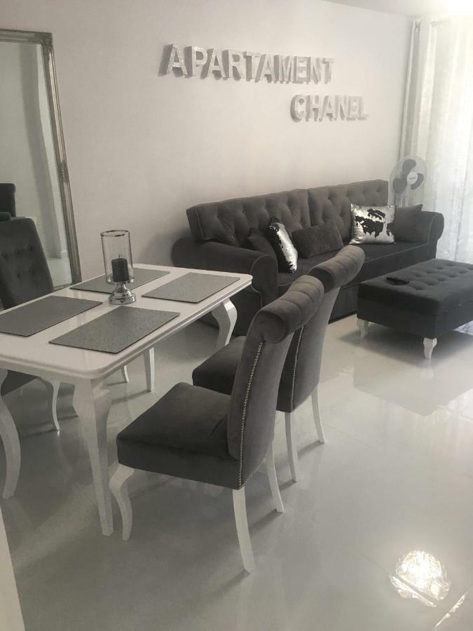 Apartament Chanel Centrum Apartment มัลบอร์ก ภายนอก รูปภาพ